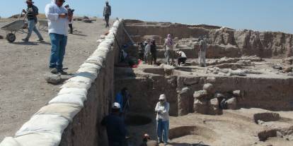 Oylum Höyük kazıları 43 derecede devam ediyor