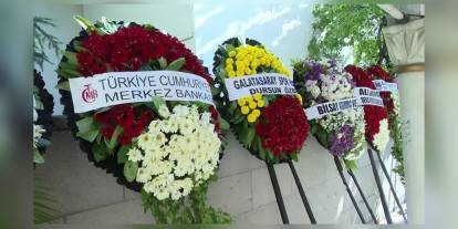 Süreyya Serdengeçti son yolculuğuna uğurlandı