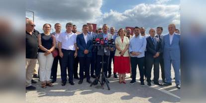 Özgür Özel, Kandıra Cezaevi'nde tutuklu bulunanları ziyaret etti: 'Erdoğan, yenemediğini içeri atıyor'