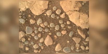 Mars'ta gizemli küresel kayaçlar keşfedildi