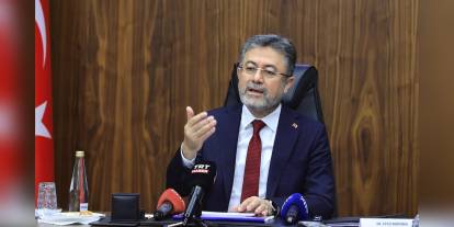 Yumaklı: Orman yangınlarıyla mücadele ediyoruz, su kaynaklarımızı verimli kullanmalıyız