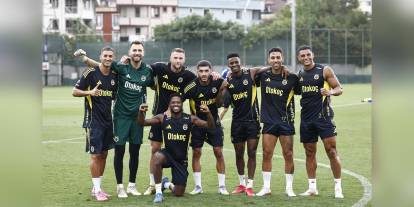 Fenerbahçe, Feyenoord maçı hazırlıklarını sürdürüyor