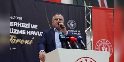 Bak: 12 milyon kişiye yüzme öğrettik