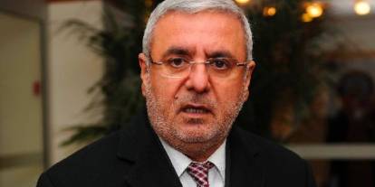 AKP'li Mehmet Metiner'den 'Türkiyeli' tartışmalarına 'eski Türkiye aklı' tepkisi