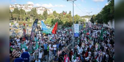 İstanbul'da Gazze protesto yürüyüşü: ABD Konsolosluğu önünde tepki gösterisi