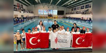 Ümraniye Belediyesi yüzücüleri İstanbul'da dereceler topladı