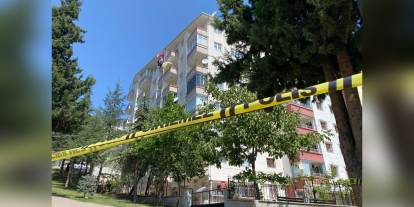 Sincan'da apartman tahliye edildi: Kolonlarda belirgin hasar tespit edildi