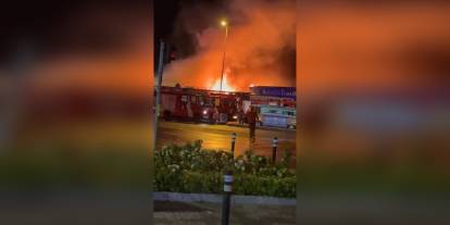 Kartal'da balıkçı barınağı yangını: 4 restoran kullanılamaz hale geldi