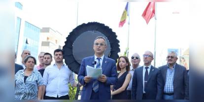 Zafer Partisi'nden Gagavuz liderine verilen hapis cezası protestosu