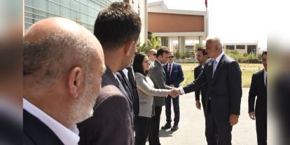 Mehmet Nuri Ersoy Bitlis'te: Turizm ve Kültür Sanat Projeleri Değerlendirildi