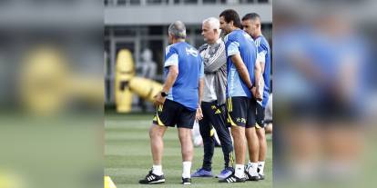 Fenerbahçe, Feyenoord maçı hazırlıklarına devam ediyor