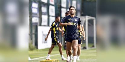Fenerbahçe, Feyenoord maçı hazırlıklarını sürdürüyor