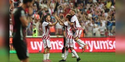 Samsunspor, Gençlerbirliği'ni 2-1 yendi
