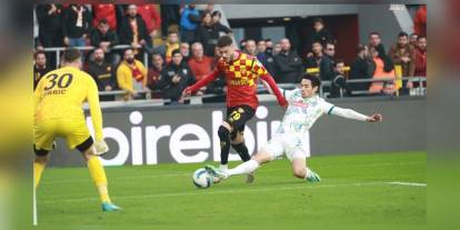 Göztepe, Çaykur Rizespor'u 3-0 yendi