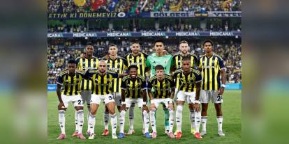 Fenerbahçe, Feyenoord'u 5-2 mağlup etti: Şampiyonlar Ligi Play-off turuna yükseldi