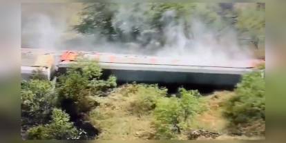 Texas'ta kimyasal madde taşıyan tren raydan çıktı