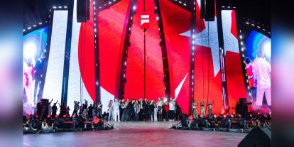 İstanbul Festivali'nde Rüya Gibi Bir Gece: Ünlü sanatçılar MÜYORBİR'in 25. yılını kutladı