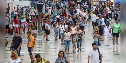 Antalya'da turizmde son dakika rezervasyonları arttı