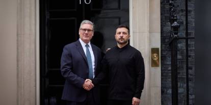 Starmer ve Zelenskiy Londra'da görüştü: ABD-Rusya zirvesi öncesi değerlendirmeler