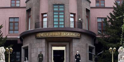 YAŞ kararları sonrası TSK'dan istifasını istedi