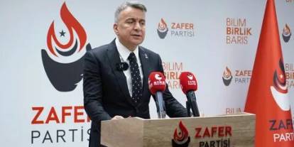 Azmi Karamahmutoğlu: Yanlış Politikalar Türkiye’yi Yaşlandırıyor
