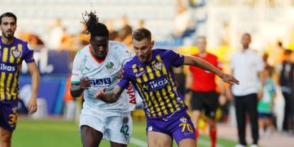 Eyüpspor, Alanyaspor’u 2-1 Mağlup Ederek İlk Galibiyetini Aldı