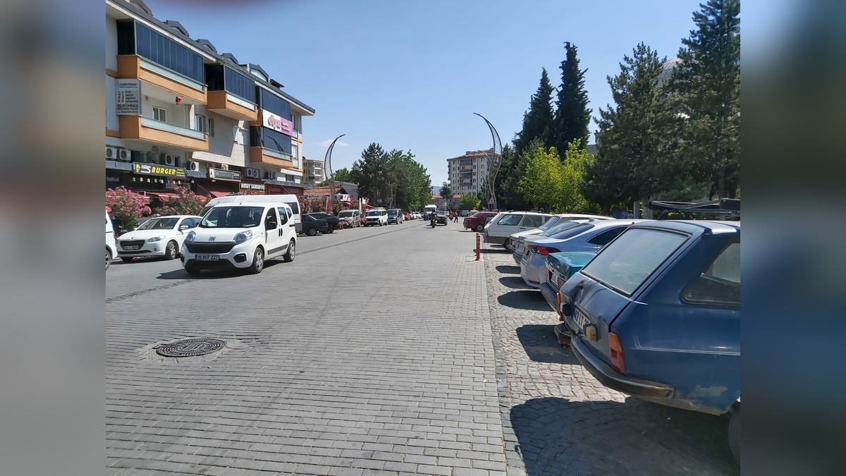 228059-2.jpg