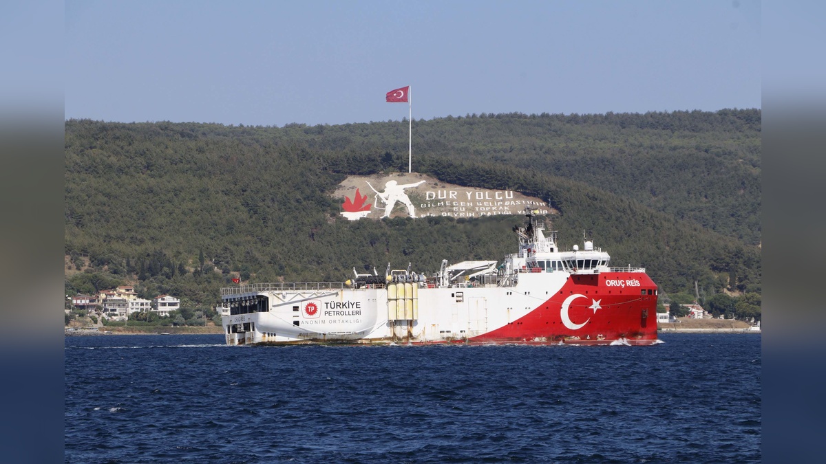 235187-2.jpg