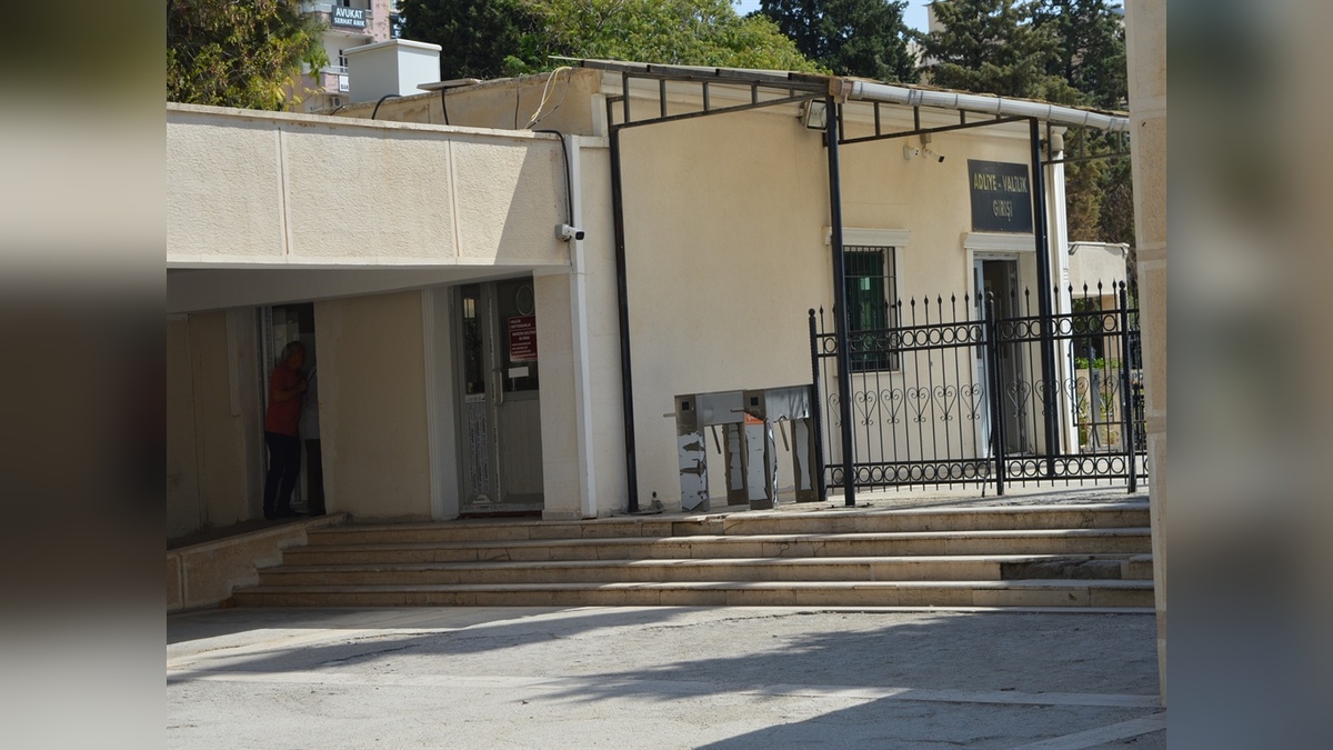 243623-2.jpg