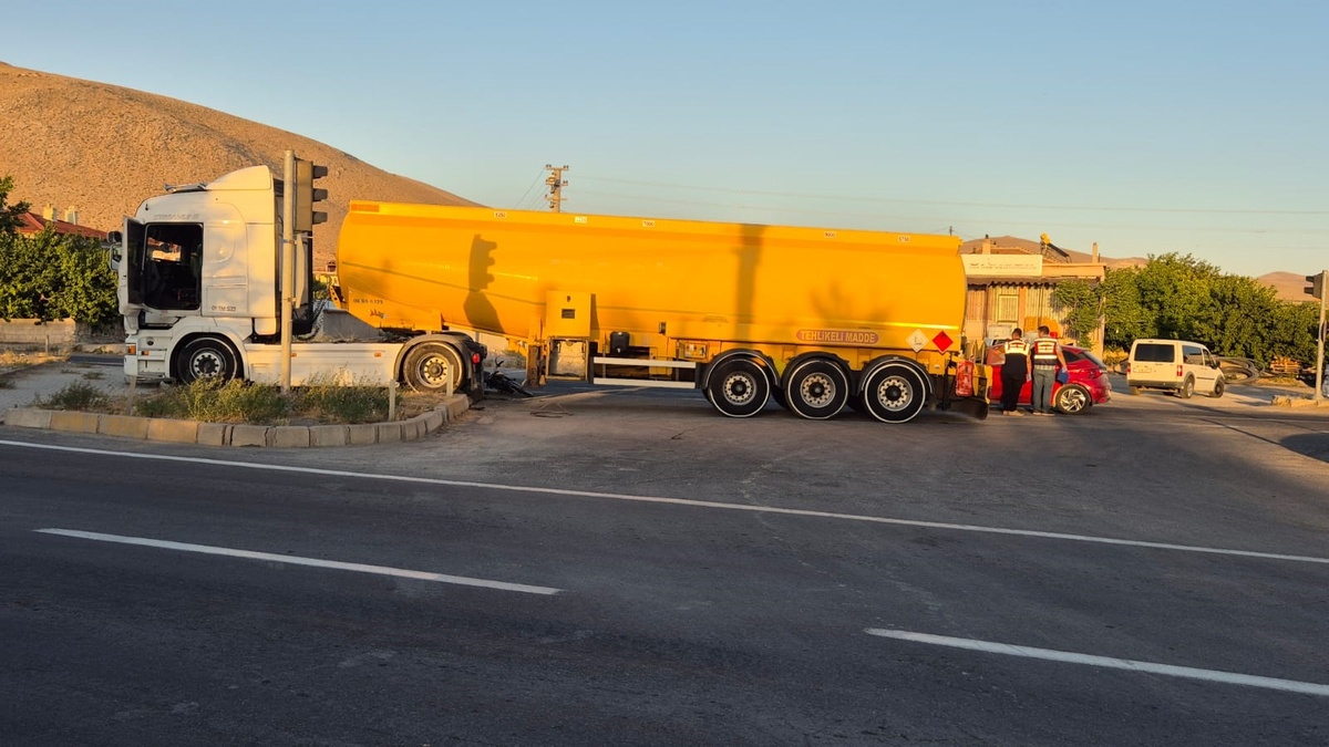 246596-2.jpg