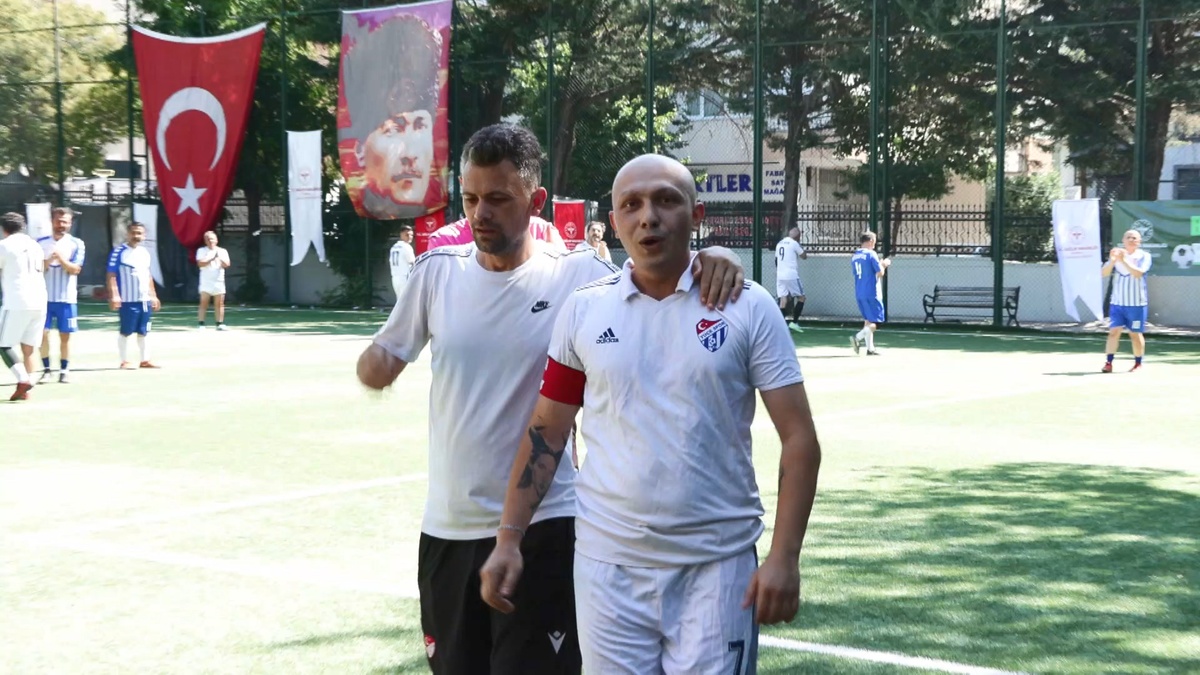 247383-2.jpg