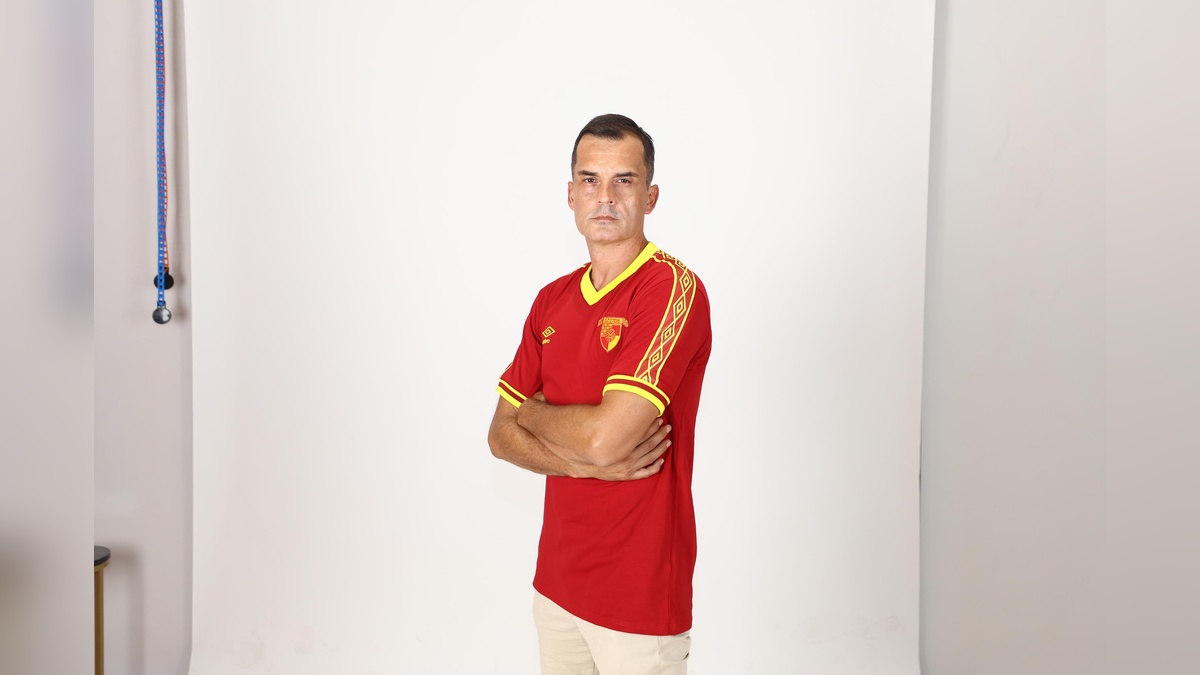248737-2.jpg