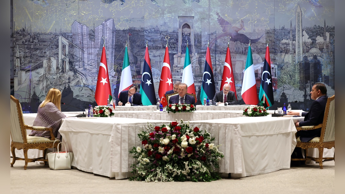 250445-2.jpg