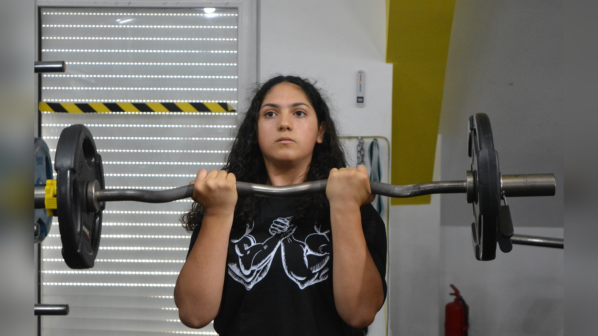 251385-2.jpg
